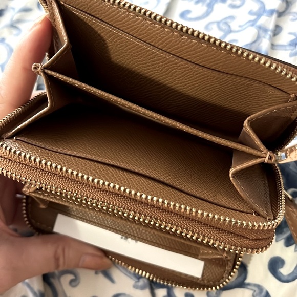 🌺 COACH SIGNATURE CARD HOLDER DOUBLE ZIP AROUND CASE BAG - Picture 6 of 7